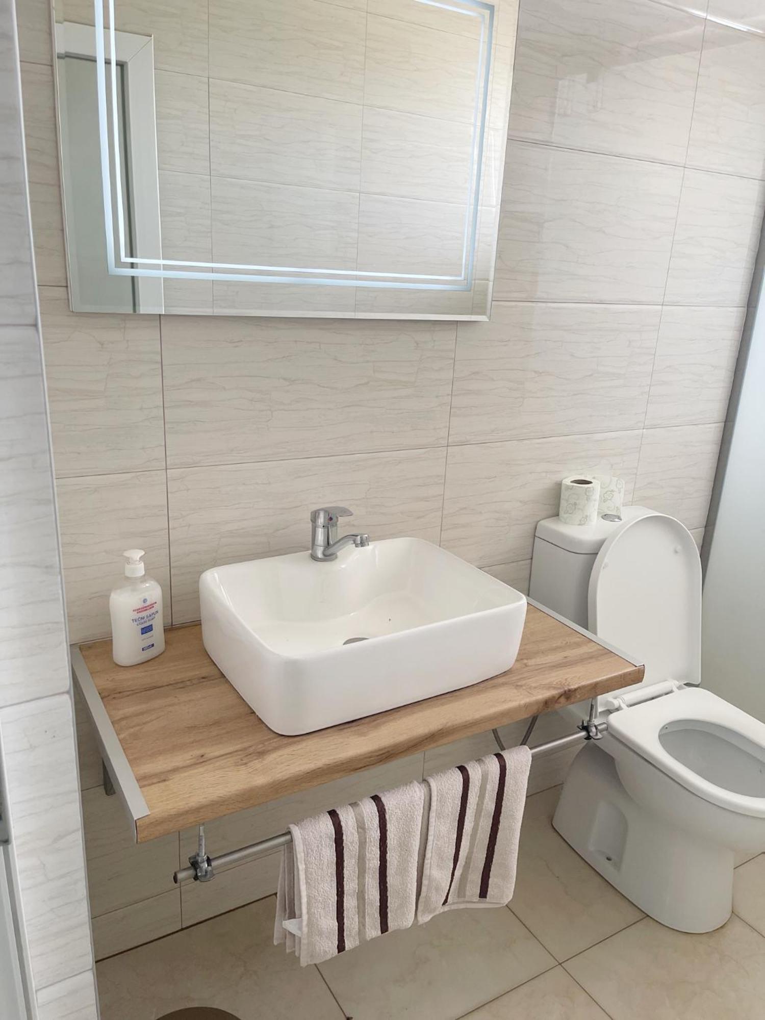 Infinity Plaza Hotel Gjakova Екстериор снимка